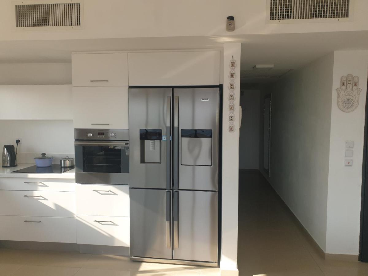 Luxury Exclusive Top Class Apartment On The Sea With Best Sea View And Jacuzzi רק למשפחות !!!! Eilat Exterior foto